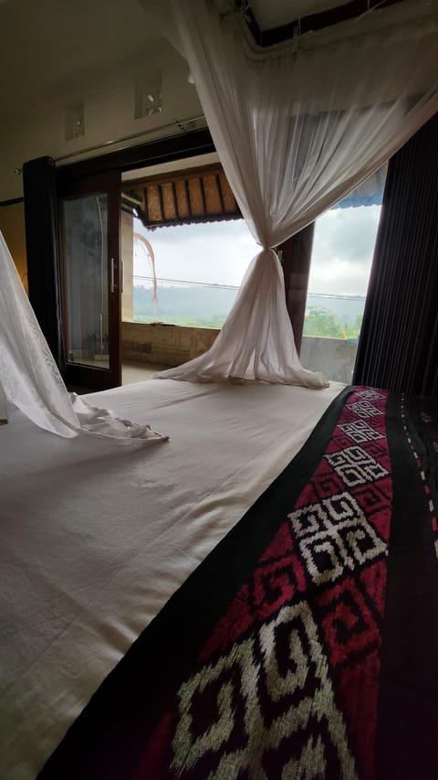 Property building, Bed, Natural landscape, View (from property/room), Photo of the whole room, Bedroom, air conditioner