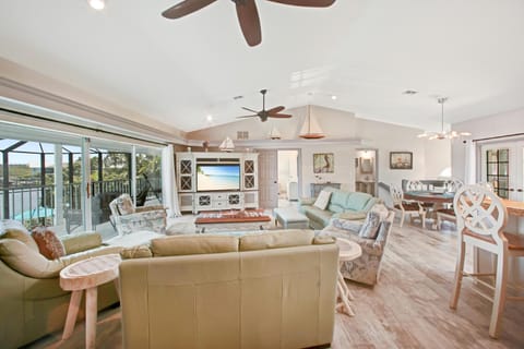 5 Bedroom Family Beach and Pool House on Bonita Beach, Sleeps 11 House in Bonita Springs