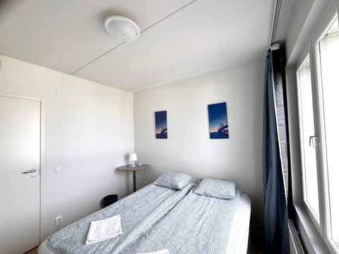 Transit Rooms & Sauna Airport Bed and Breakfast in Helsinki