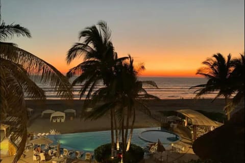 Pool view, Sunset