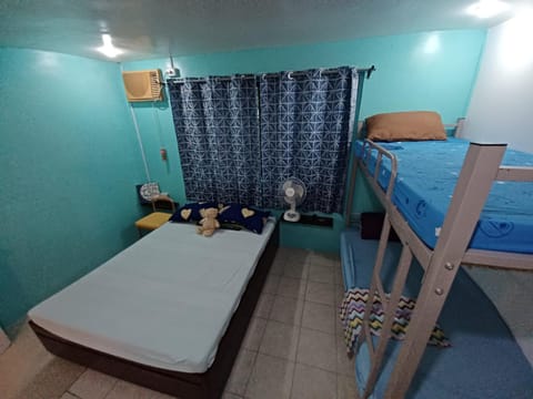 Cebu City Unit2 Spacious 2BR near SM Seaside NuStar Ocean Park Dynamic Herb Anjo Apartment in Cebu City