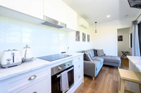 Three Pines Tiny Home Your Mountain Escape Apartment in Tamborine Mountain