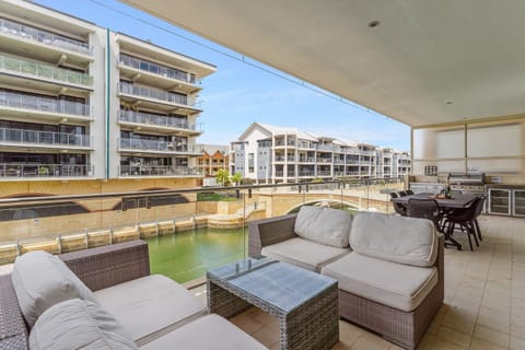 Little Italy Dolphins Apartment in Mandurah