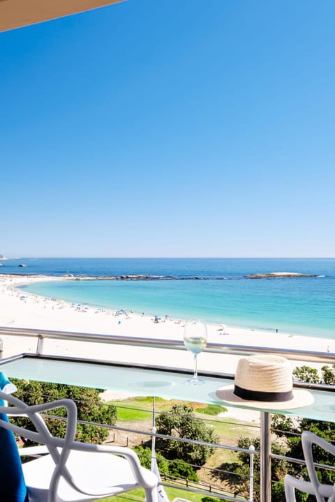 View (from property/room), Balcony/Terrace, Beach, Sea view