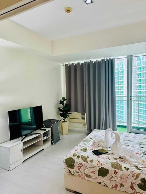 Azure Beach Resort Residences Parańaque City Apartment in Las Pinas