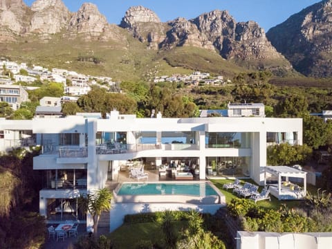 Hollywood Mansion & Spa Camps Bay Chalet in Cape Town