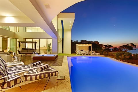 Hollywood Mansion & Spa Camps Bay Chalet in Cape Town