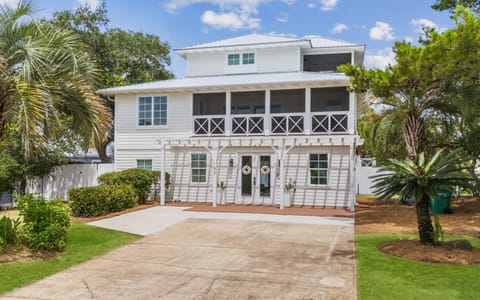 The Salty Pearl by Oversee 30A House in South Walton County