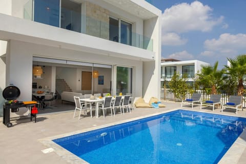 Patio, Garden, Garden view