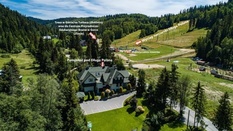 Bird's eye view, Garden view, Landmark view, Mountain view, Mountain view, Quiet street view