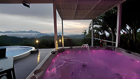 Natural landscape, Hot Tub, Balcony/Terrace, Mountain view, Pool view