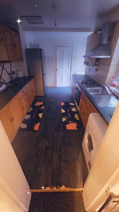 Sariyu space Luton 2 Bed and Breakfast in Luton