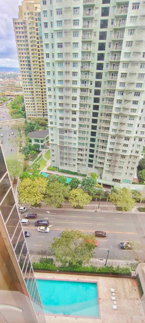 Day, City view, Pool view