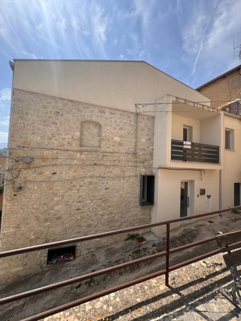 Property building, View (from property/room), Balcony/Terrace