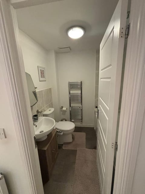 Toilet, Bathroom