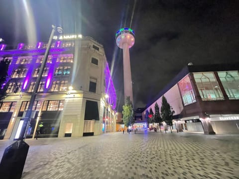 Property building, Night, City view, Location