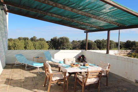 Balcony/Terrace, Dining area, Garden view, Inner courtyard view