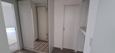 Bedroom, wardrobe