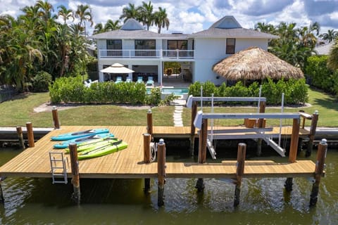 Blue Marlin a space where memories are made Villa in Marco Island