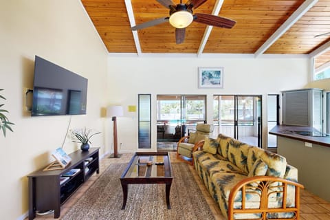 He'eia Haven Retreat - Units A & B House in South Kona