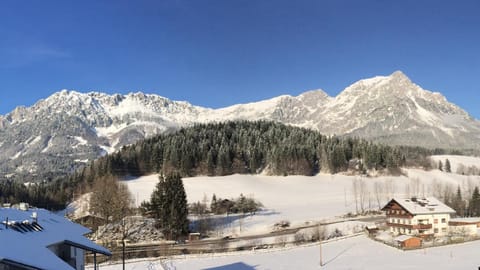 Natural landscape, Winter, On site, Mountain view