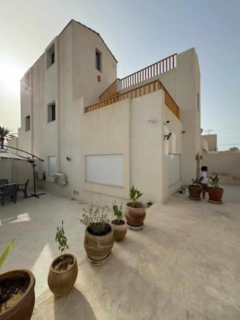 Maison spacieuse bien située Villa in Tunisia