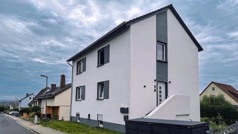 Property building, Neighbourhood, Street view