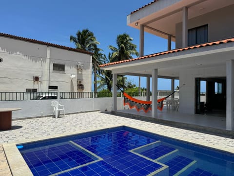 Casa Vista Mar Maragogi- Pé na areia House in State of Alagoas, Brazil