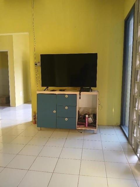 Communal lounge/ TV room, TV and multimedia, Evening entertainment