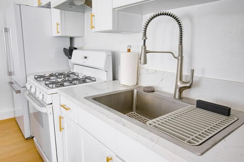 Kitchen or kitchenette, kitchen