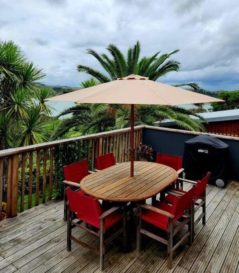 Orca Lodge Apartment in Raglan