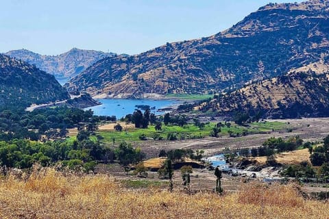 Day, Natural landscape, Lake view, Mountain view