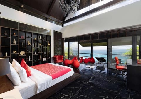 Bed, Day, Balcony/Terrace, Photo of the whole room, Seating area, Bedroom, Sea view, Time of day