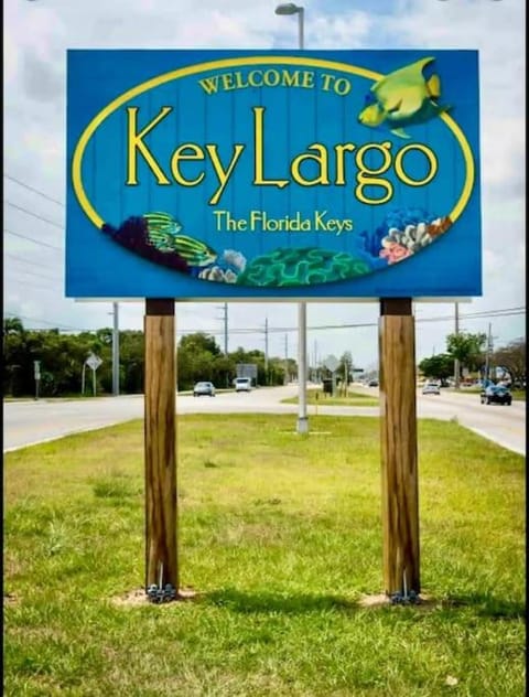 Spectacular Modern Key Largo Home Campground/ 
RV Resort in Key Largo