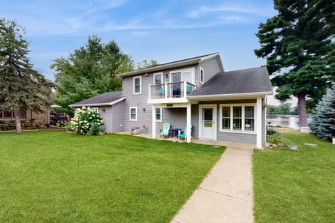 Sunset Haven House in Lake Wisconsin