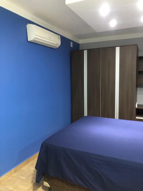 Bed, Bedroom, air conditioner