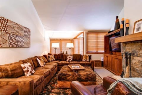 Kiva 430 by East West Hospitality Apartment in Beaver Creek