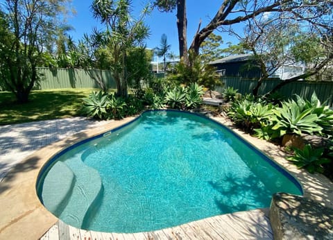 Garden, Swimming pool