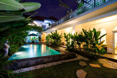 Property building, Night, Garden, Garden view, Pool view, Swimming pool