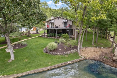 Sunset Hideaway - Private Dock in No Wake Cove House in Lake of the Ozarks