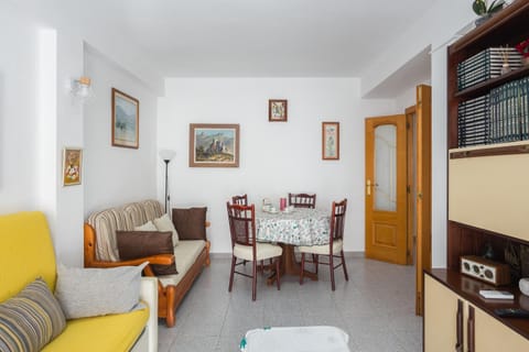 Ca Llaurí Apartment in Daimús