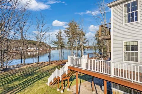 Lakefront Home with Private Beach Access & Hot Tub House in Milton