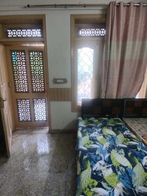 Iqra girls hostal Hostel in Islamabad