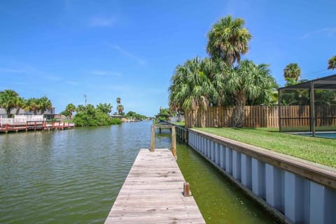 Modern Waterfront Pool Home with Dock House in Merritt Island