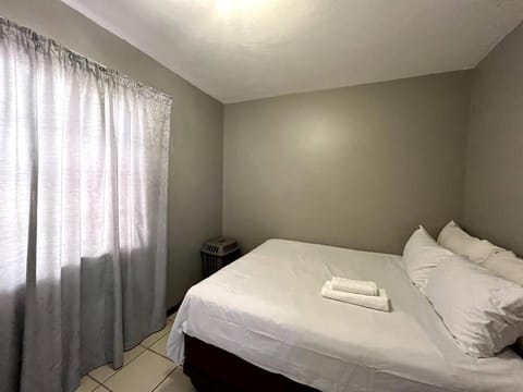 A perfect 2 bed 1 bath townhouse Apartment in Pretoria