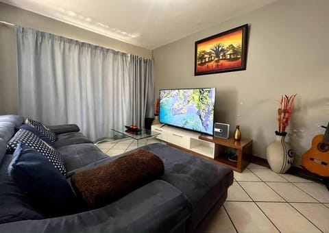 A perfect 2 bed 1 bath townhouse Apartment in Pretoria