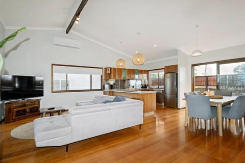 Coral Reef House in Bargara