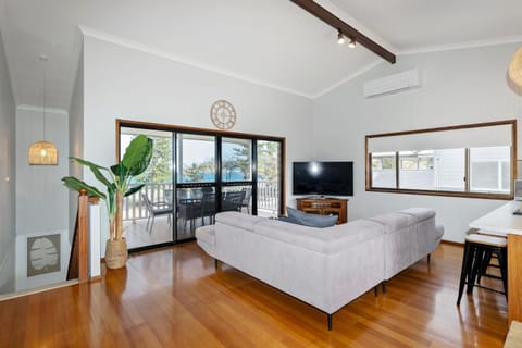 Coral Reef House in Bargara