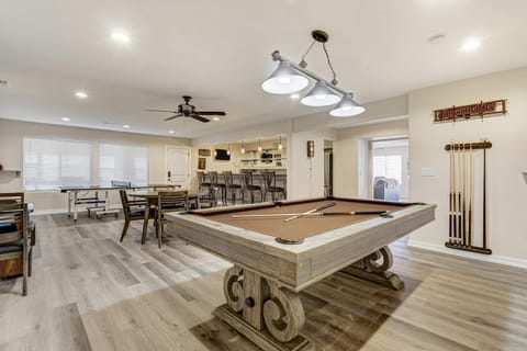 Luxury 4BD Retreat Game Room Panoramic View House in Black Forest