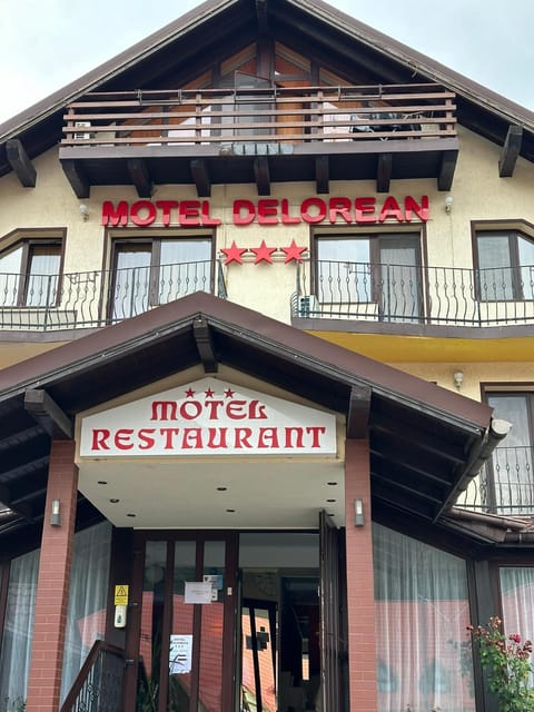 restaurant motel dolorean Hotel in Brasov